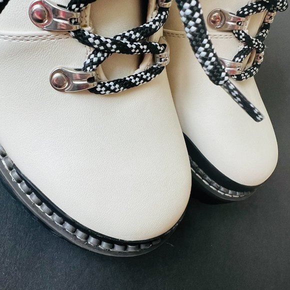 UNIVERSAL THREAD Women's "Kira" Lace-Up Hiker Boots NWT Size 6 - Picture 10 of 12